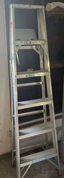 6’ Aluminum Ladder image