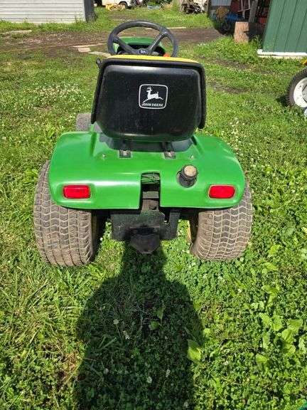 John Deere 300