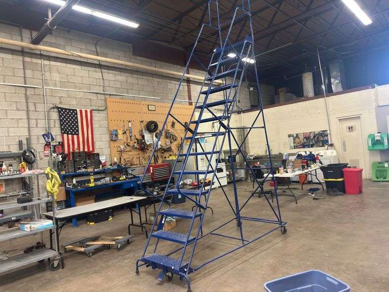Steel Rolling Ladder