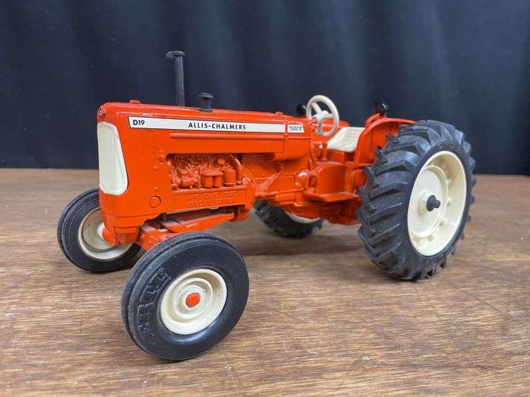 1/16 AC D19 Special Edition NIB Ertl