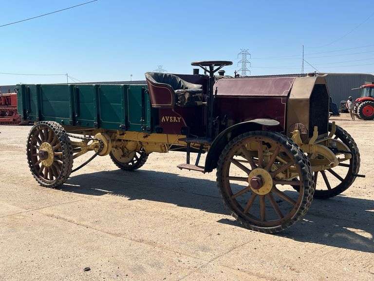 Avery Truck image