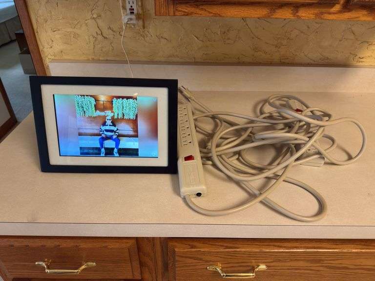Sky Light Frame and 2 Power Strips image