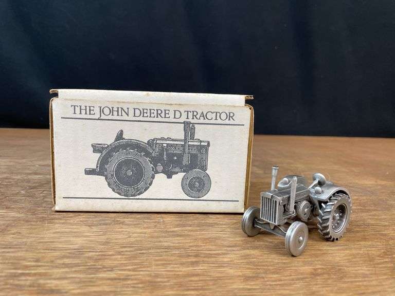 1/43 John Deere D Pewter NIB SC image