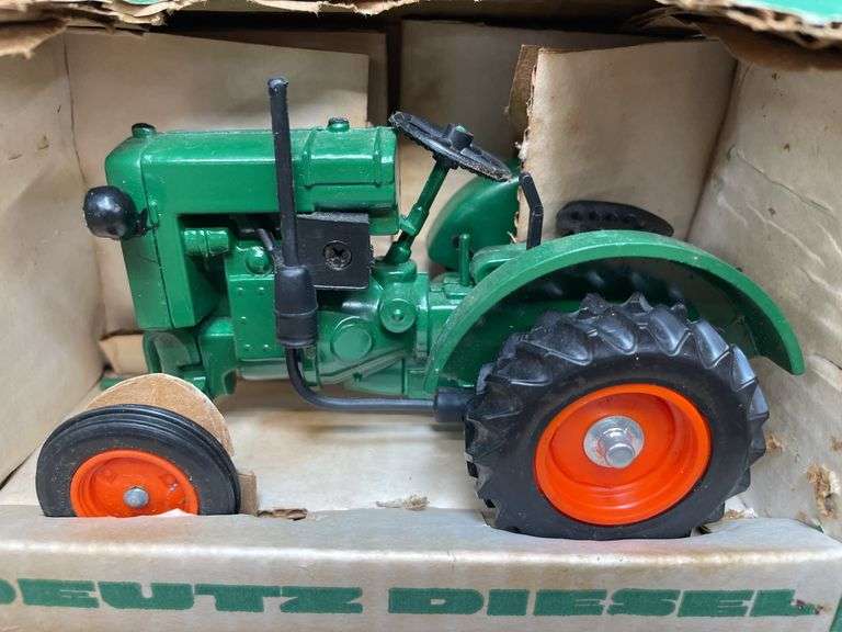 (2) 1/16 Deutz Diesel SM