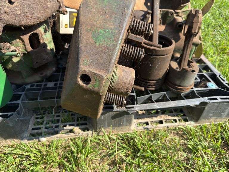 John Deere Two Cylinder Parts Pallet