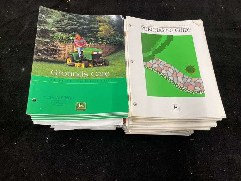 John Deere L&G Purchasing Guides image
