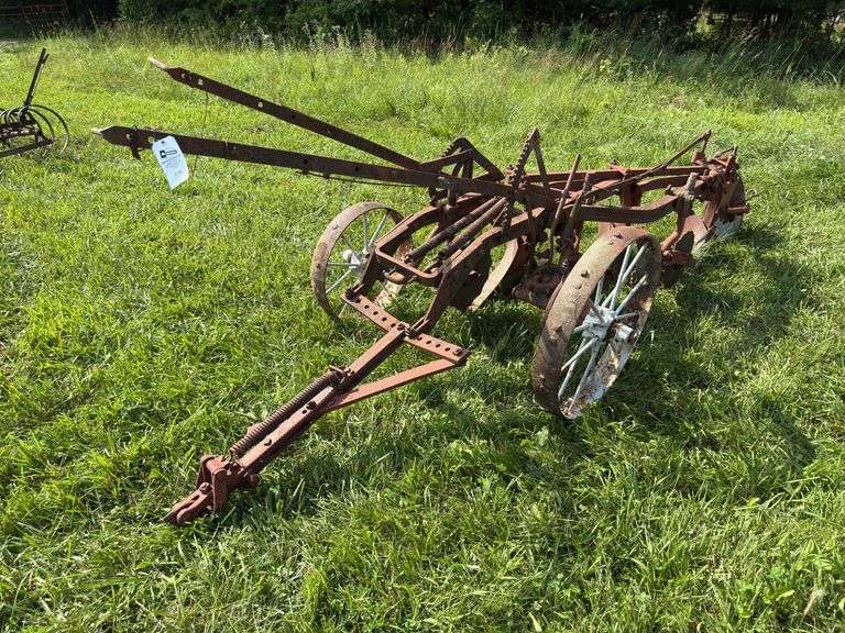 3 Bottom International Harvester Little Genius Plow image
