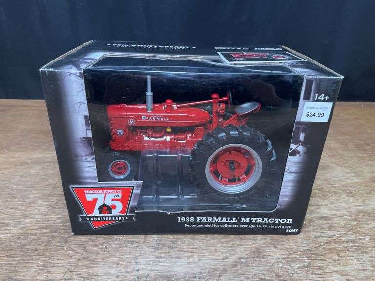 1/16 Farmall M TSC 75th Anniversary NIB Ertl image
