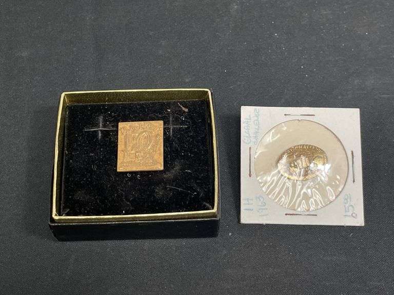 (2) IH Pins image