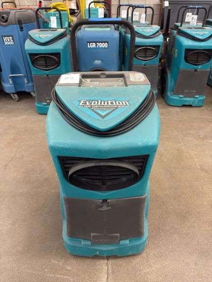 Drieaz Dehumidifier Console Model # F292-SM Total Hours 4148 image