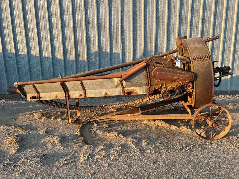 Blizzard No. 600 Silage Blower image