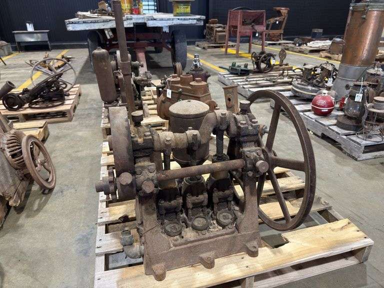 Mud Pump image