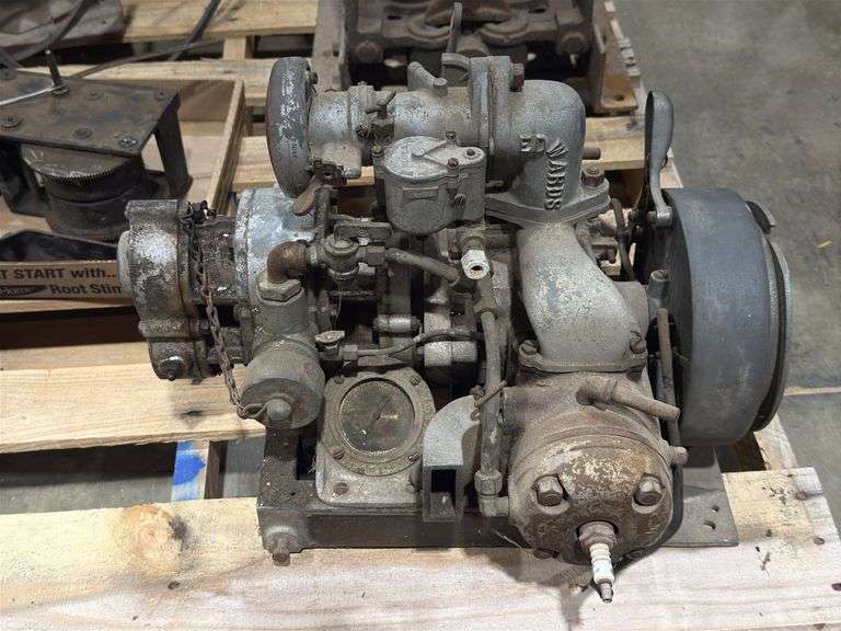 Edwards Model 85 Brass Gear Drive Water Pump. image