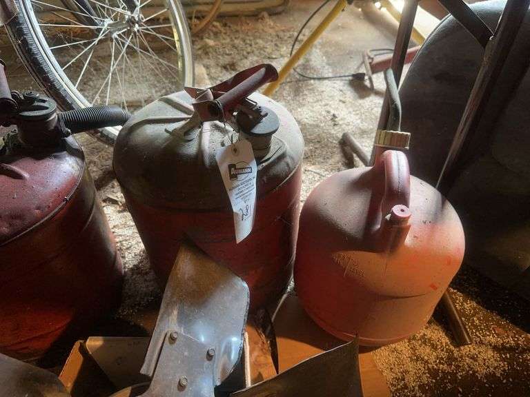 (6) Fuel Cans