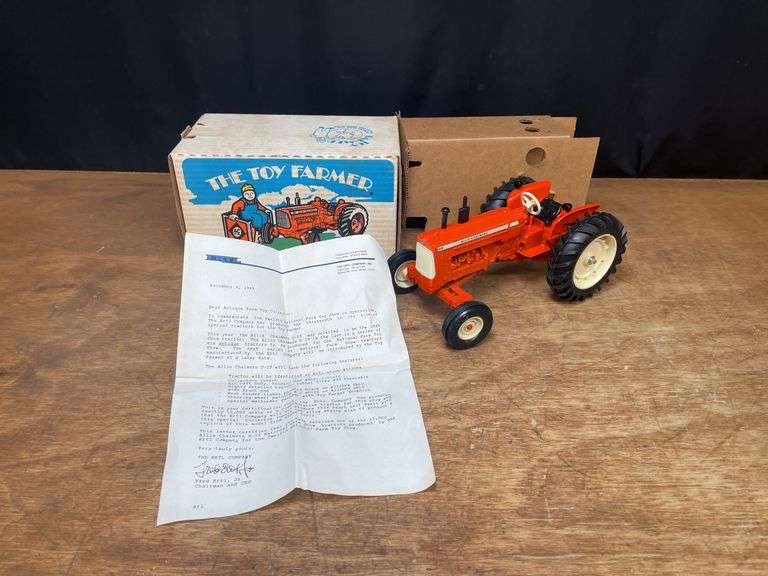 1/16 AC D19 1989 NFTS NIB Ertl image