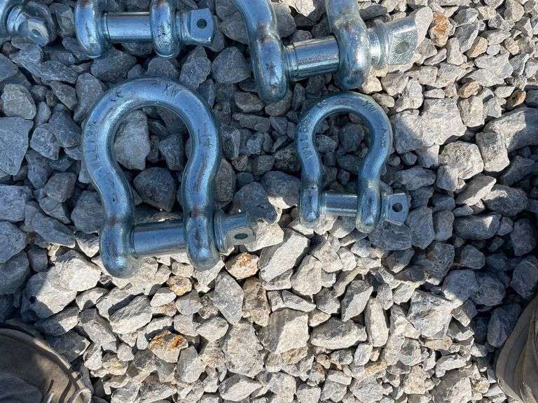 (7) Pins and Clevis