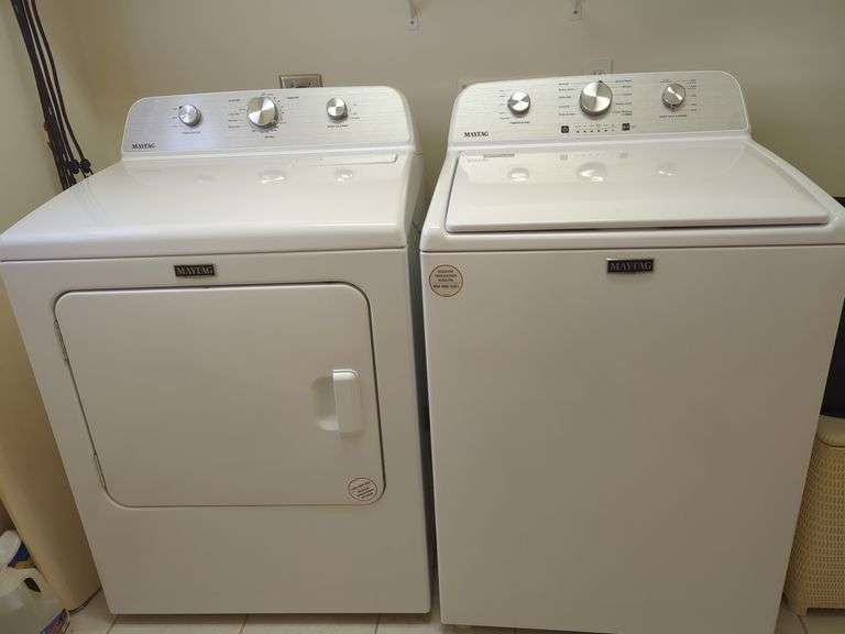 Maytag Washer and Dryer Set - Electric image