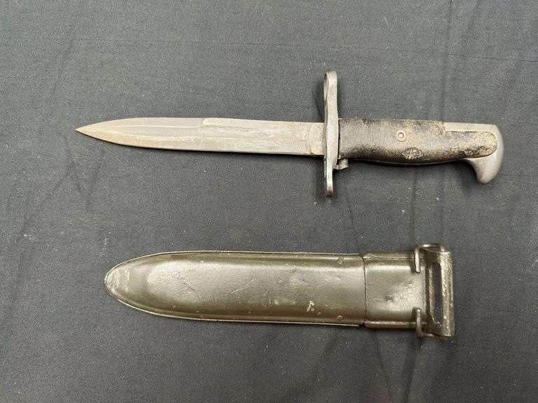US Korea/Vietnam Modified Bayonet with Scabbard image