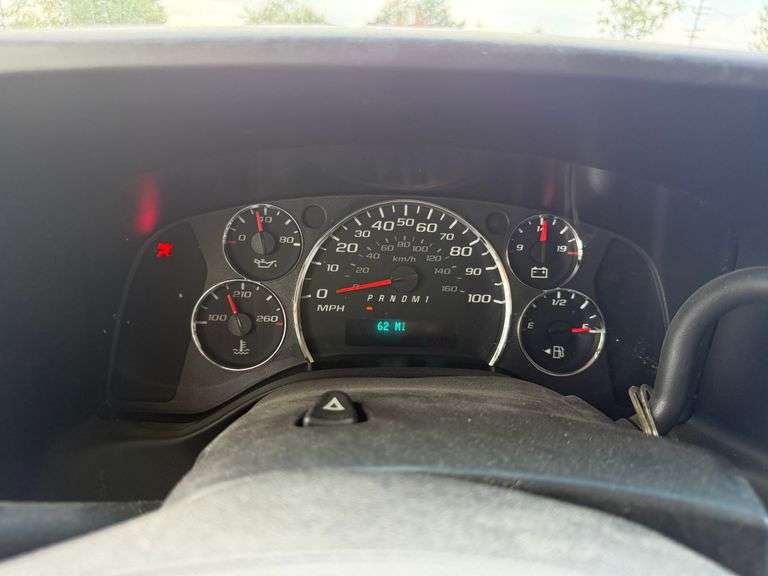 2012 GMC/CHEV G3500 Mileage 95,462 Vin #1GB3G3CG9C1146368 Drives and Runs as it should, properly maintained.