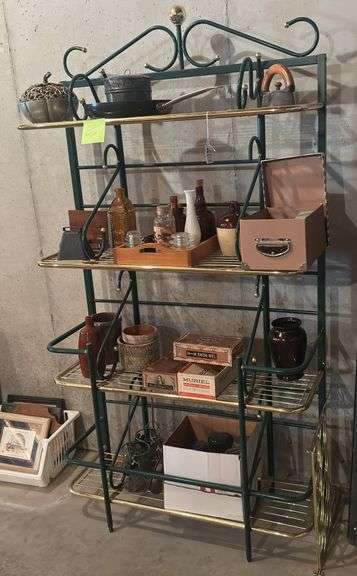 Shelf and Contents image
