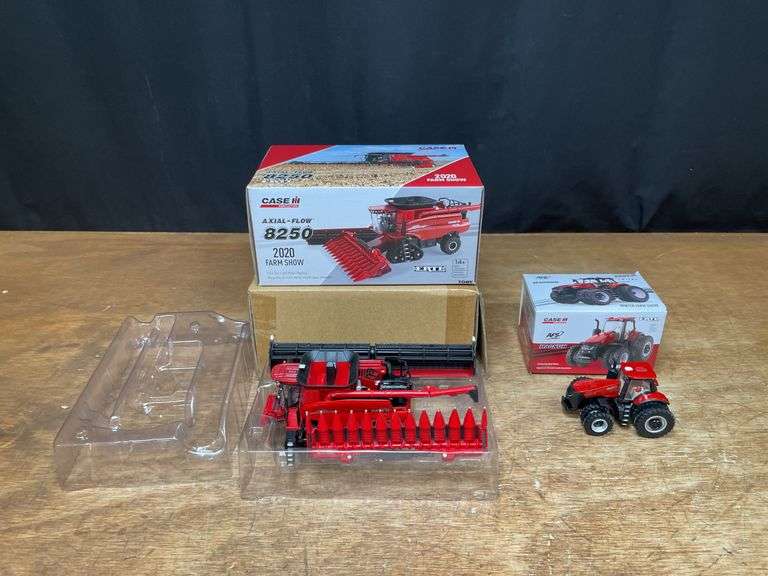 (2) 1/64 Case-IH 8250 Combine + Magnum 380 Farm Show NIB Ertl image