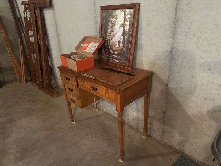 Vintage Sewing Machine image