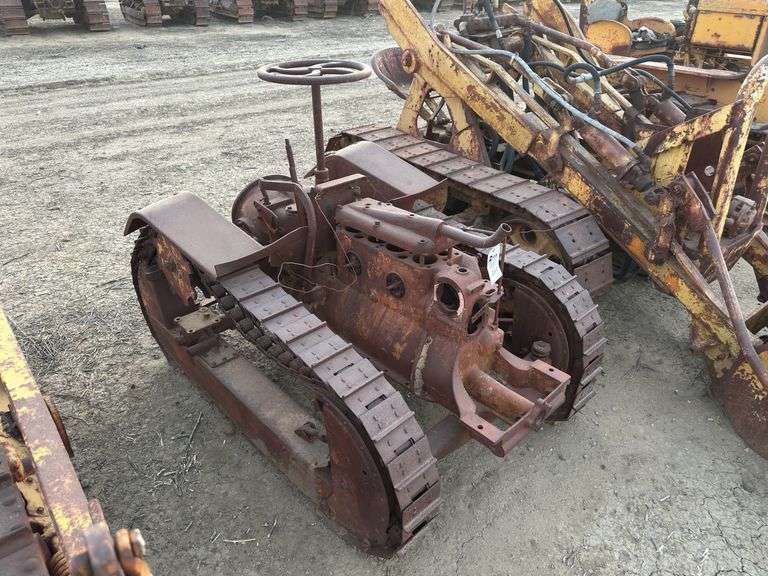 Cletrac Model F image