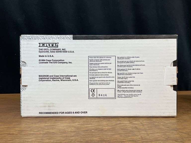 1/16 Case-IH Magnum 7240 1994 Farm Show NIB Ertl
