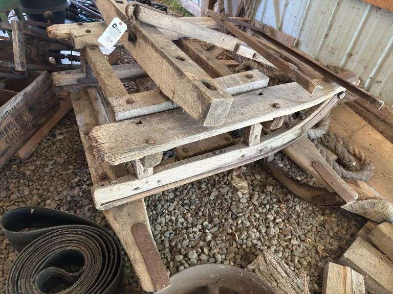 Sleigh Skis image