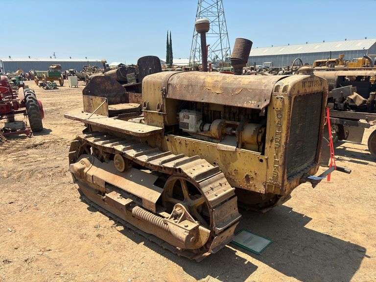 Caterpillar Twenty Eight image