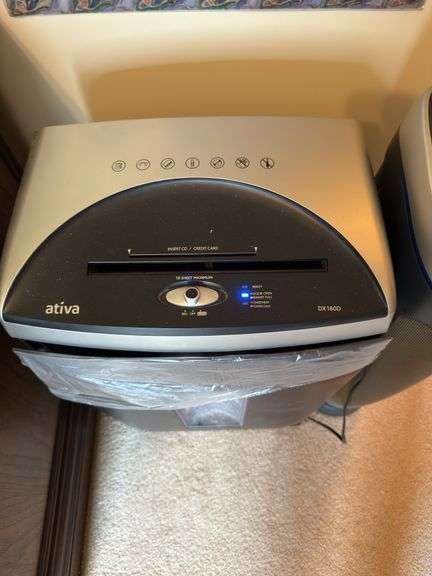 Ativa Paper Shredder and Idylis Room Heater