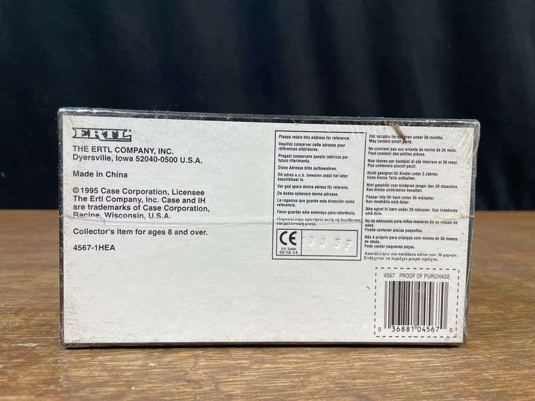 (2) 1/64 Farmall M Sets NIB Ertl