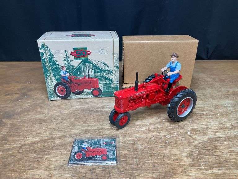 1/16 Farmall H 50th Anniversary NIB Ertl image