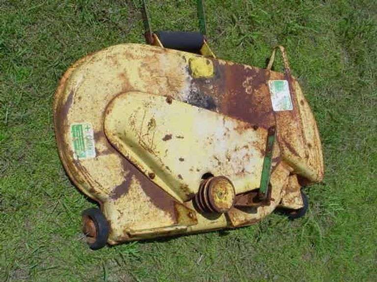 1967 John Deere 60 Round Fender