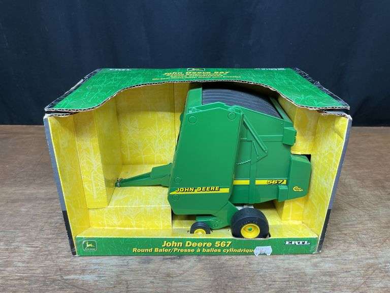 1/16 John Deere 567 Round Baler NIB Ertl image