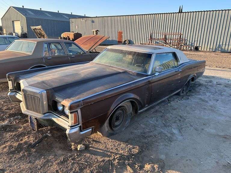 1971 Lincoln Continental image