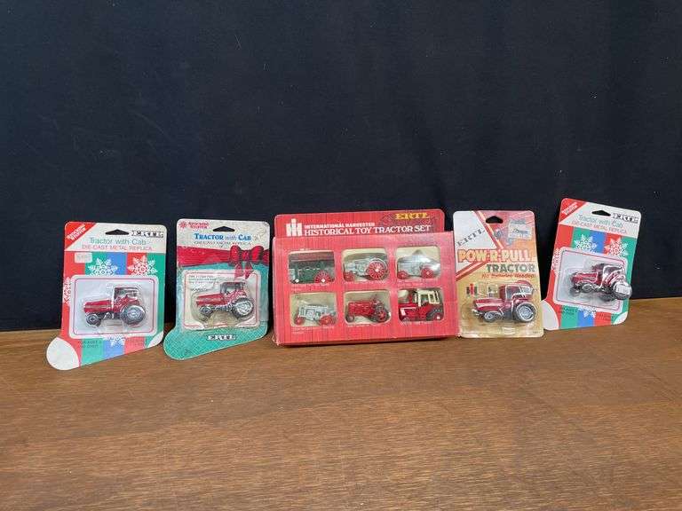 (5) 1/64 Case-IH + IH Tractors NIB Ertl image