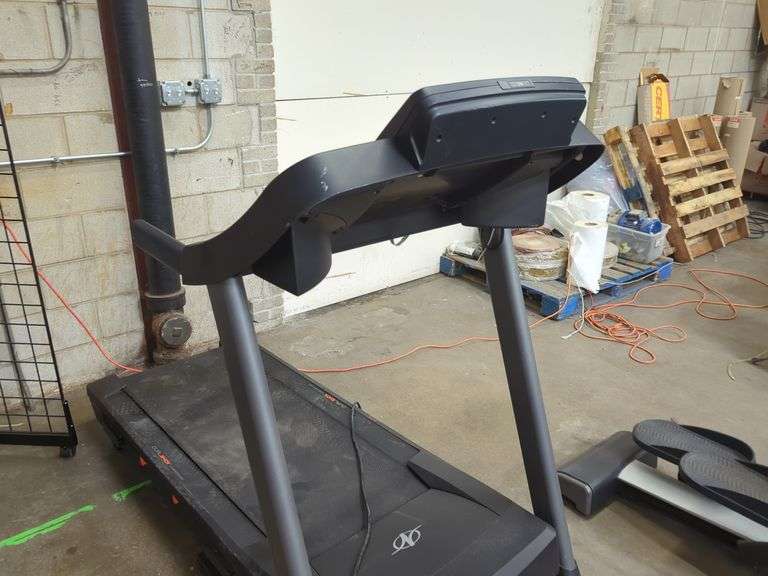 NordicTrack Dual Shock Cushioning Treadmill