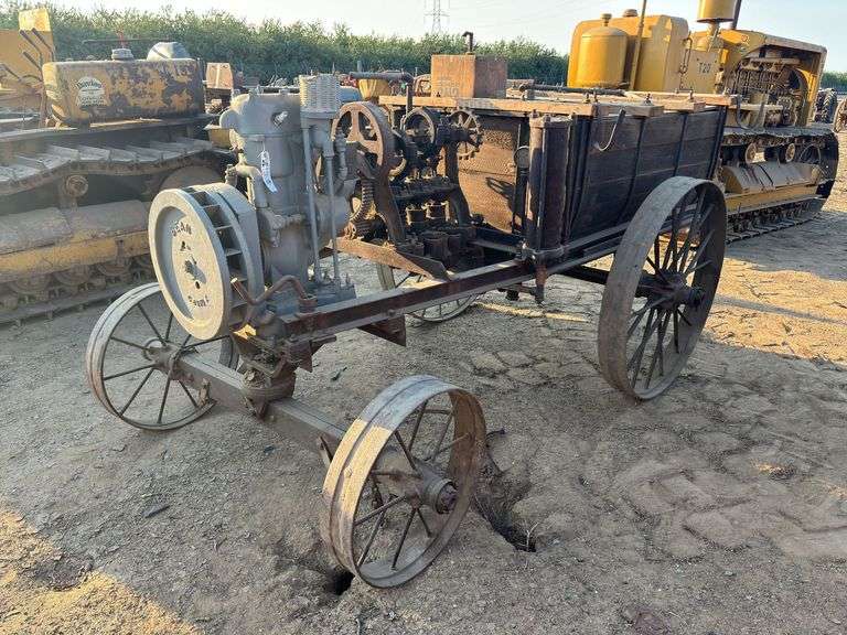 Bean Orchard Sprayer image