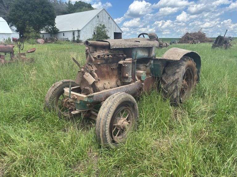 Oliver 28-44 image