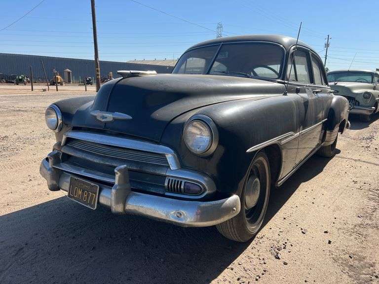 Chevrolet Deluxe Car image