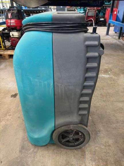 DRIZAIR LGR 2000 Low Grain Refrigerant Dehumidifier…Model: F232-SM…HRS: 1926.6