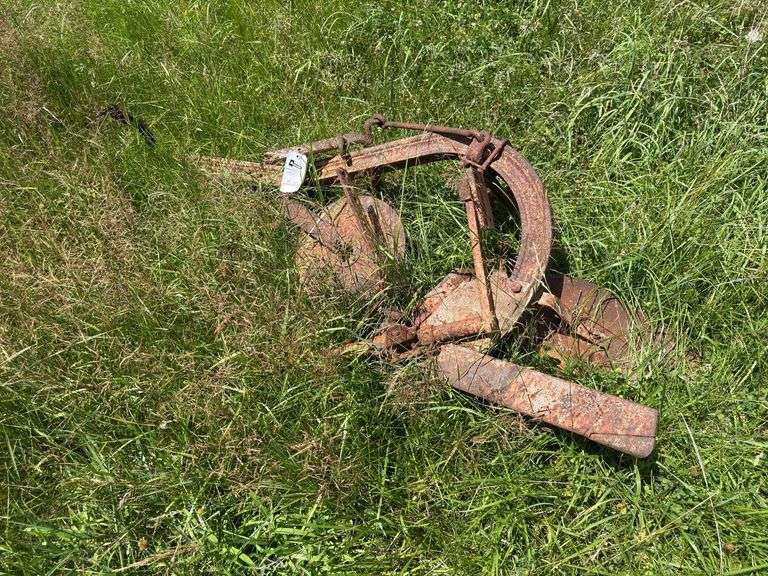 Allis Chalmers Mounted Plow image