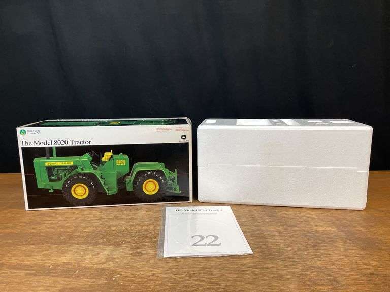 1/16 John Deere 8020 Precision NIB Ertl image