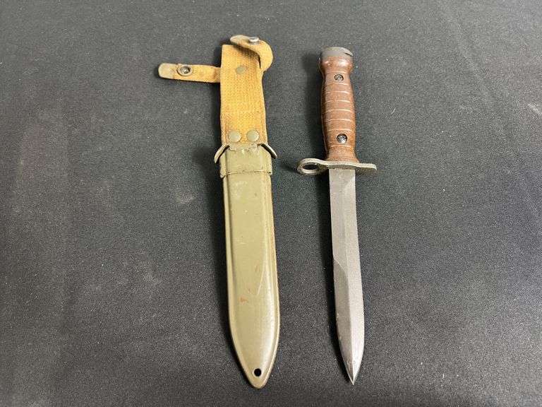 Italian (A.E.T.) M4 Bayonet w/Scabbard