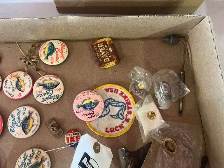 Assorted Buttons