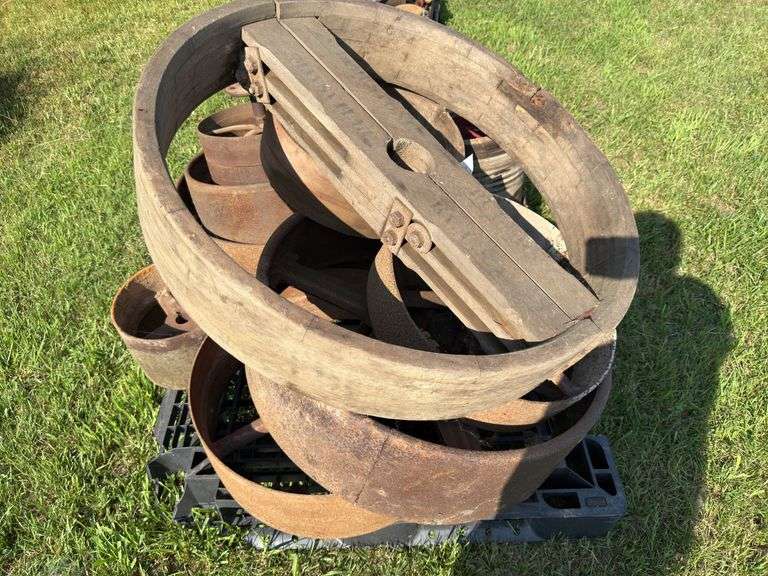 Flat Belt Pulleys image