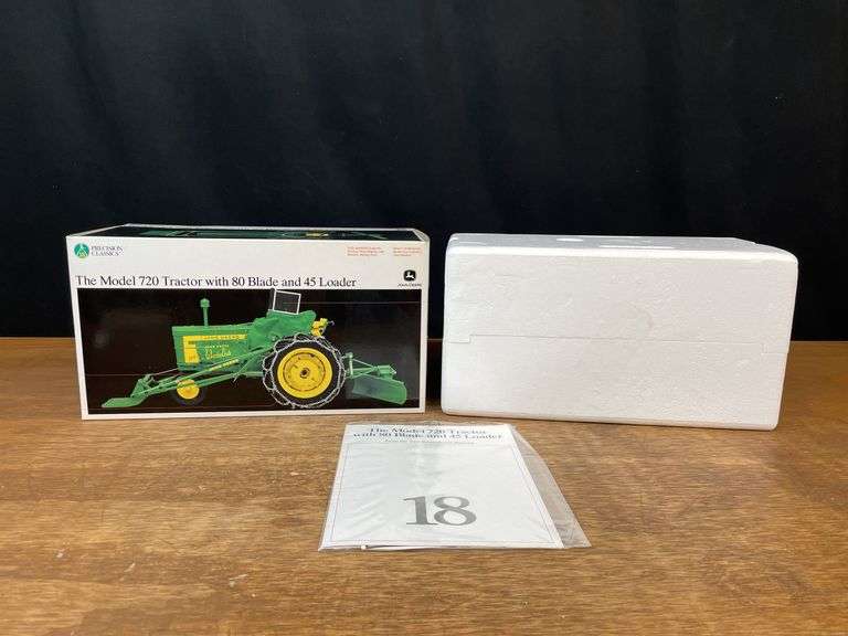 1/16 John Deere 720 w/Blade + Loader Precision NIB Ertl image