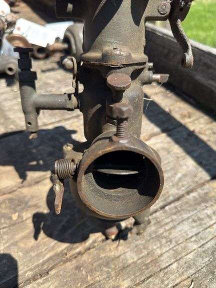 Case Crossmotor Carburetor