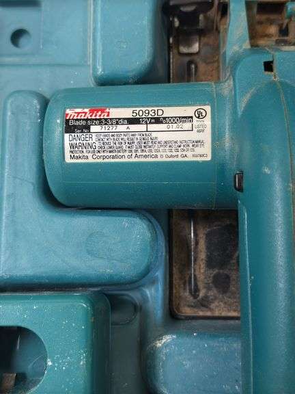 Makita 3-3/8” 5093D Mini Hand Saw